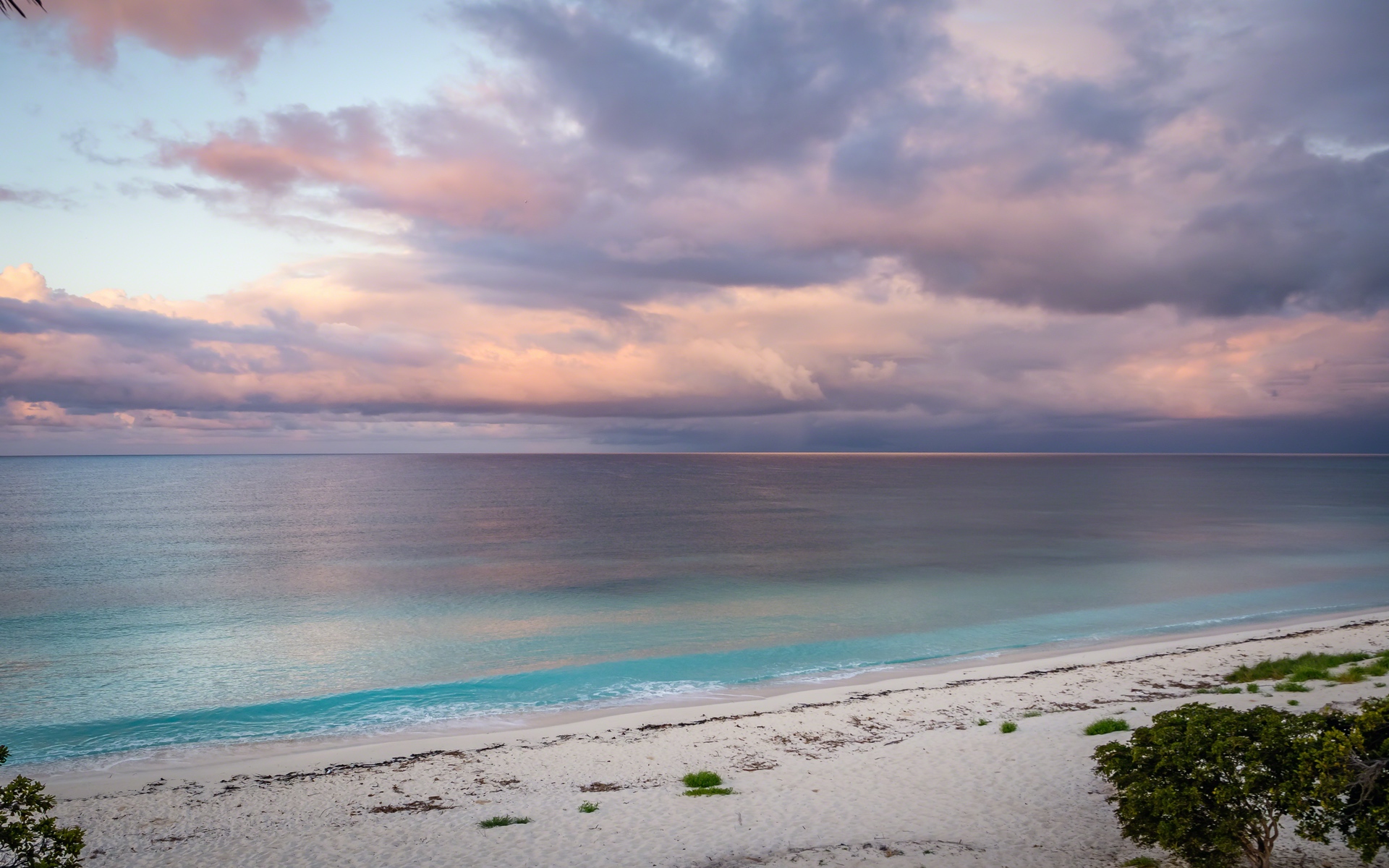 Пляж Eagle Bay Beach
