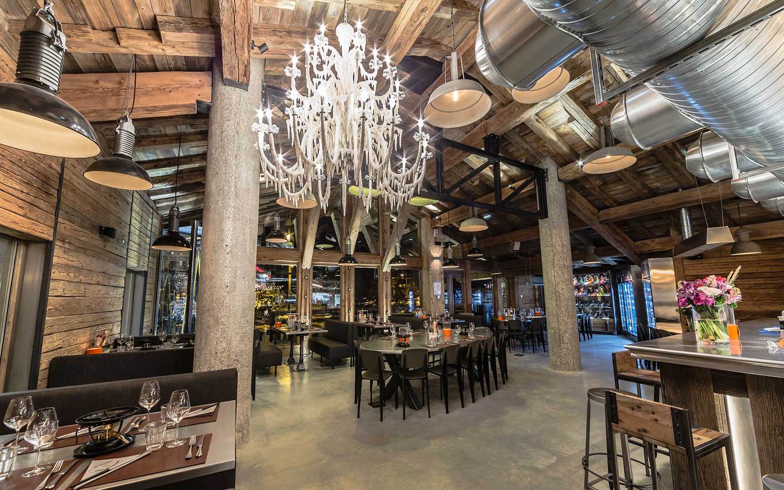 Restaurant Ski Gallery & Fondue Factory