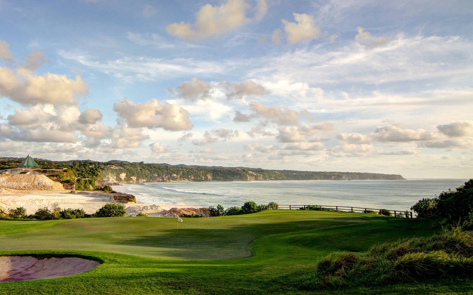 Гольф-поле New Kuta