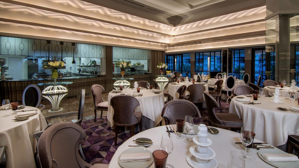 Appreciate the refined atmosphere