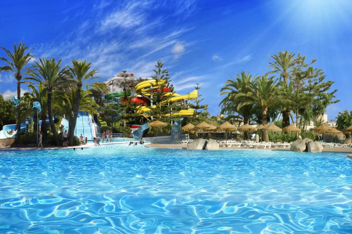 Короли в Acuatico Mijas — маленькие посетители