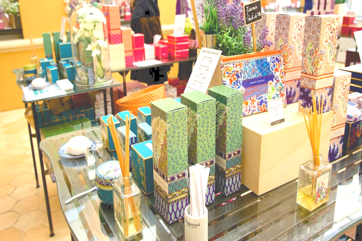 The factory boutiques