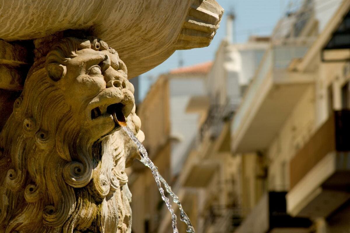 Heraklion Lion fountain